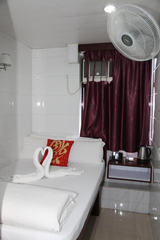 Om Guest House Hong Kong Exterior photo
