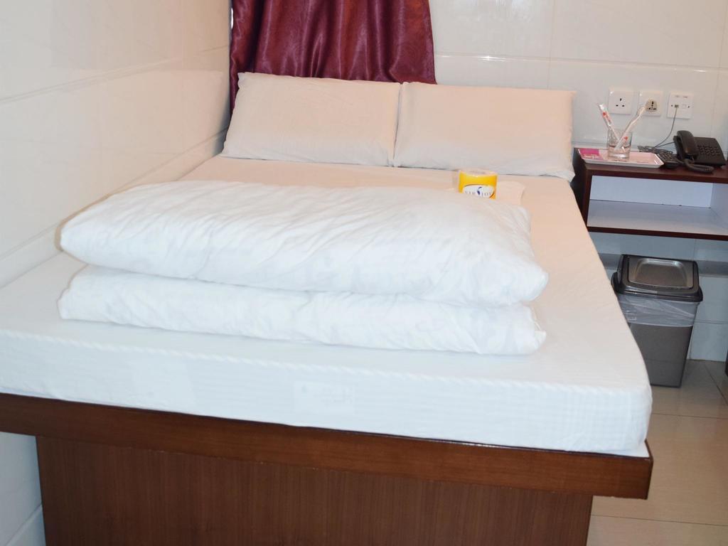 Om Guest House Hong Kong Room photo