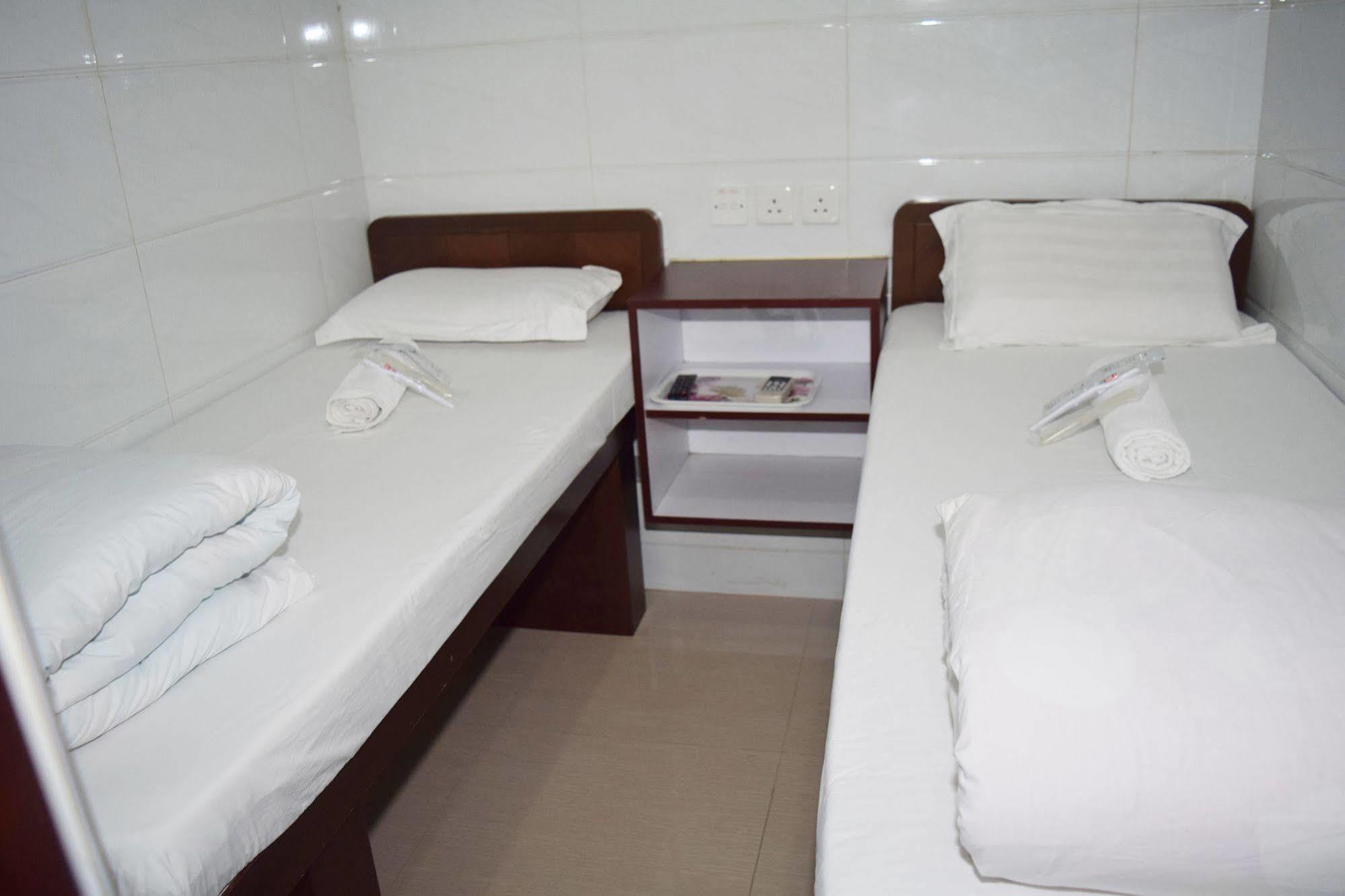 Om Guest House Hong Kong Exterior photo